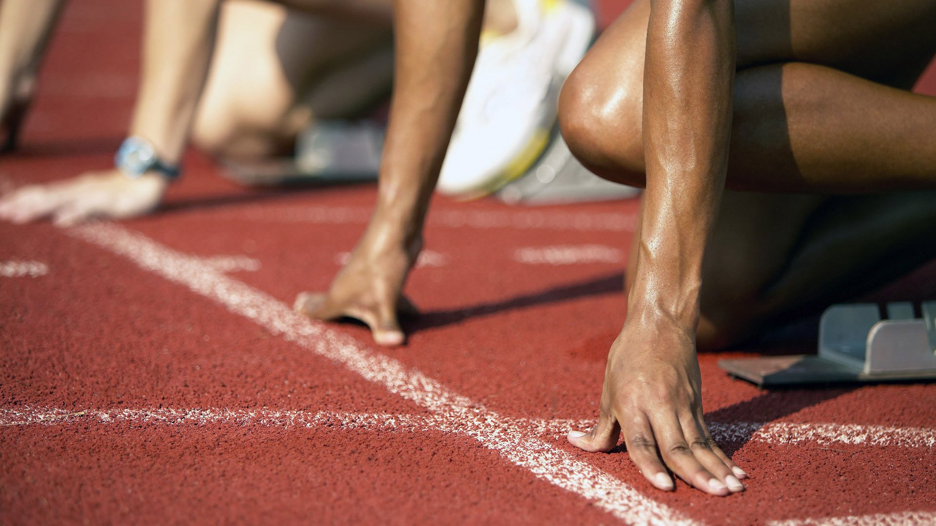 星空体育app体验棒-“青少年足球文化交流活动在多地举行，多元互动”，开展青少年足球运动的意义